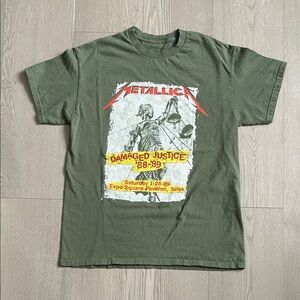 Metallica band tour shirt